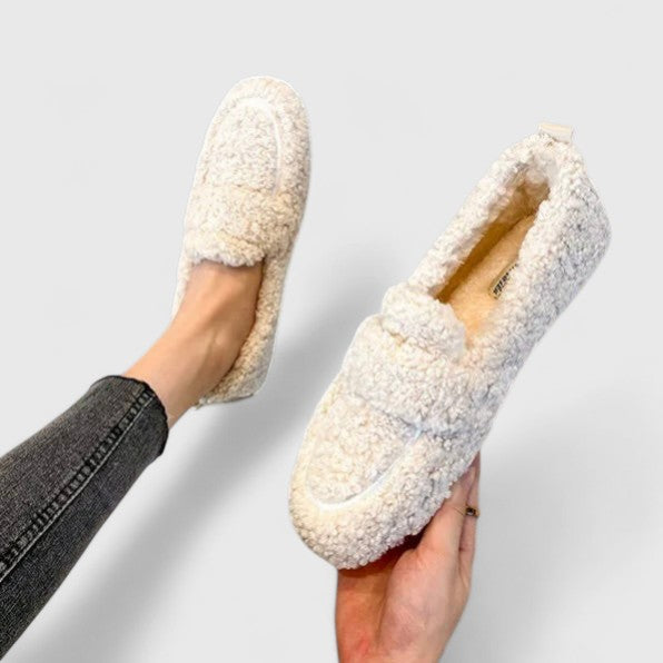 Solenne | Pantofole Calde con Design Elegante