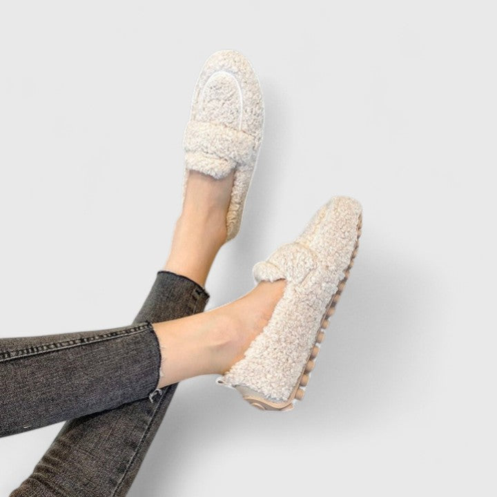 Solenne | Pantofole Calde con Design Elegante