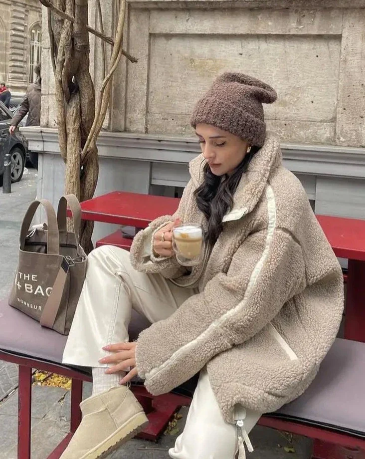 KAJA – Cappotto in Morbido Teddy