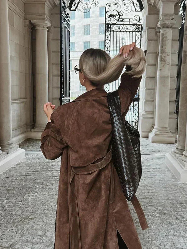 Veronika - Elegante Trench Coat in Pelle Scamosciata