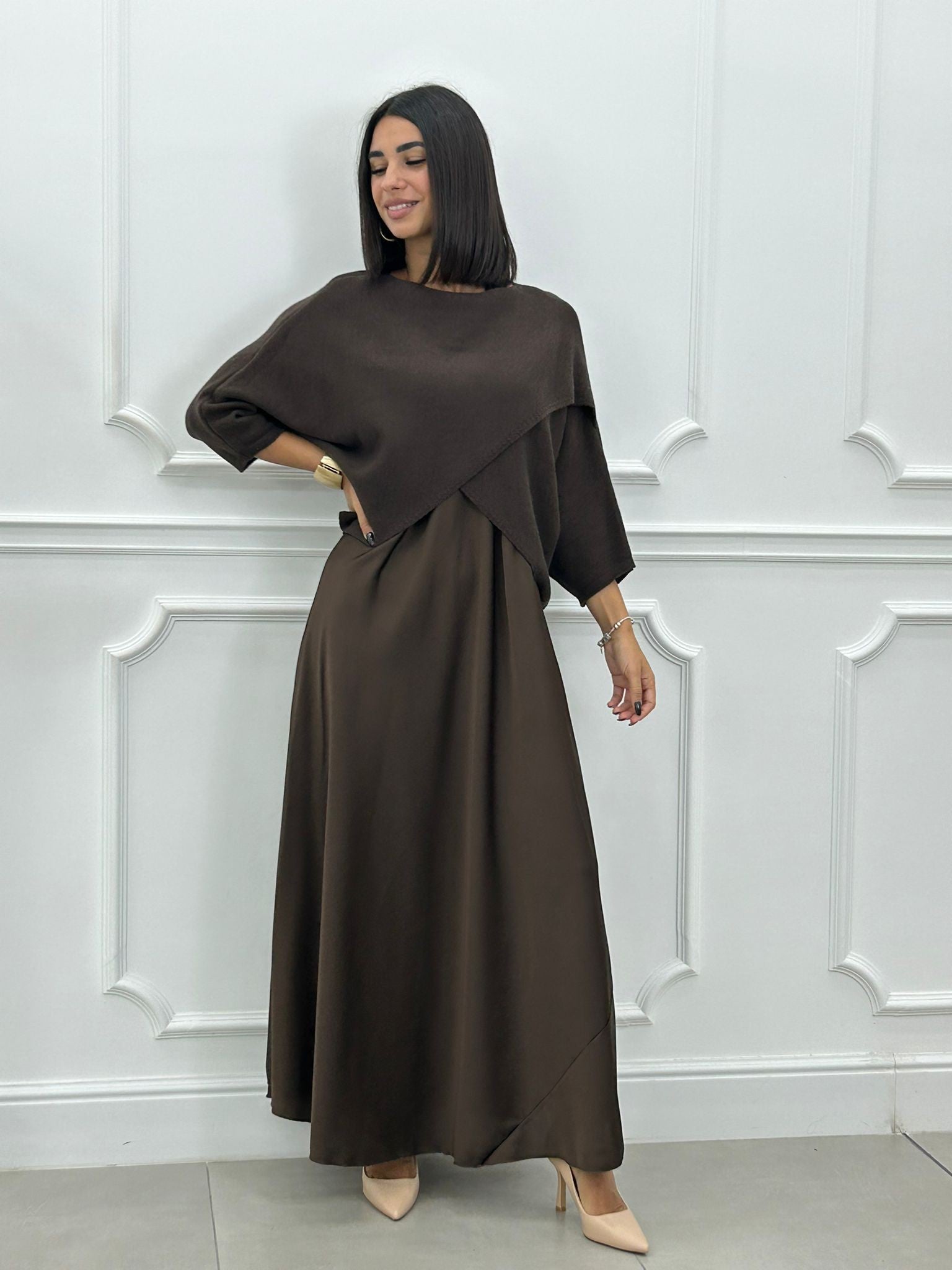 Giada – Set 2 in 1 con Abito Lungo Elegante e Maglia Asimmetrica